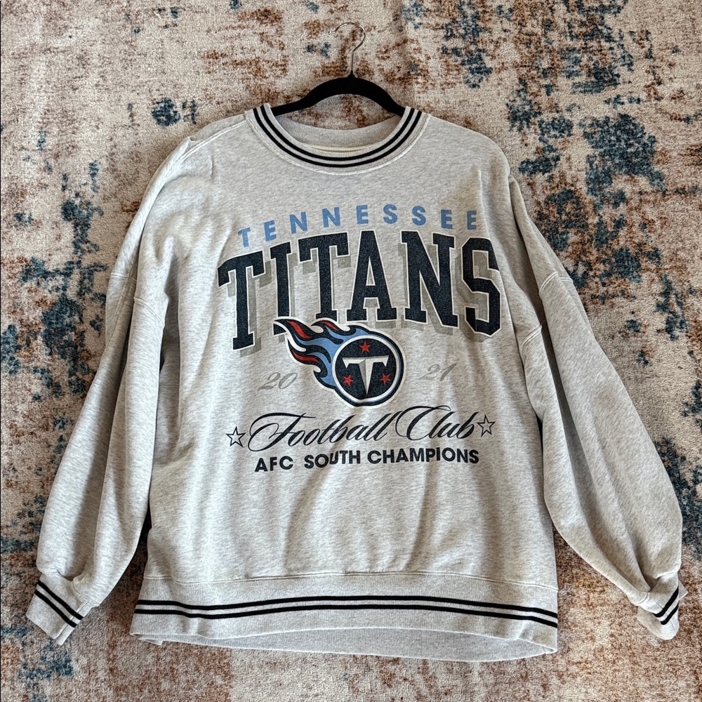 Abercrombie & Fitch Gray Tennessee Titans Sweatshirt